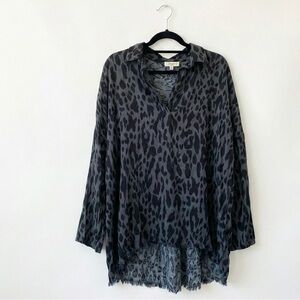 Umgee Leopard Print Tunic Top 1XL Frayed Hem High Low Boho Oversized Charcoal